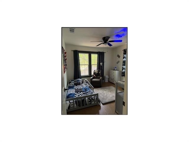 1121 E Texas Street - Photo 9