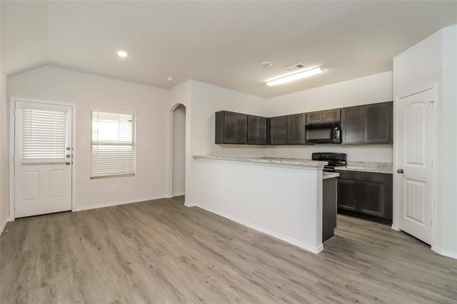 8312 Runner Oak - Photo 1