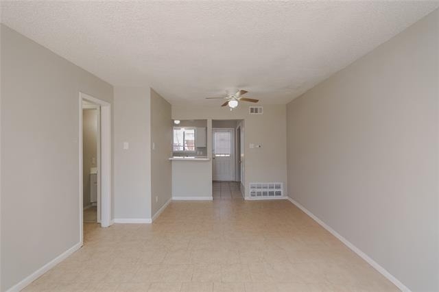 2813 Wimbledon Court - Photo 5