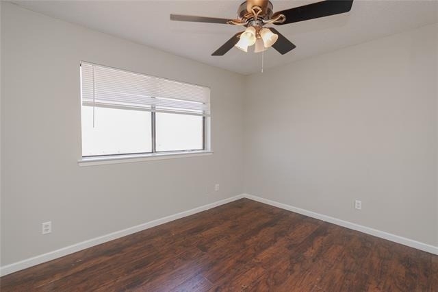 2813 Wimbledon Court - Photo 13