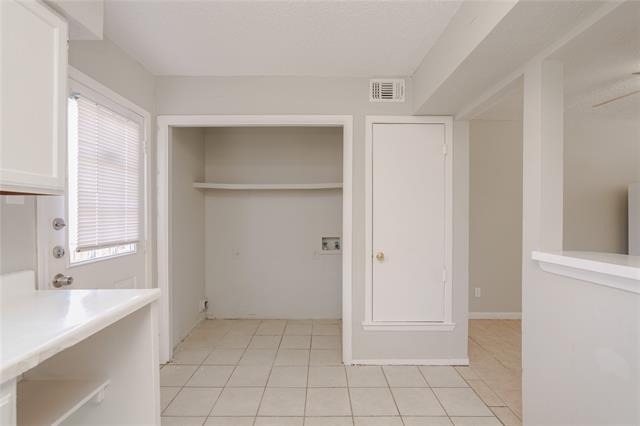 2813 Wimbledon Court - Photo 4