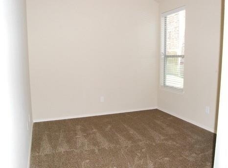 315 Orbit Drive - Photo 5