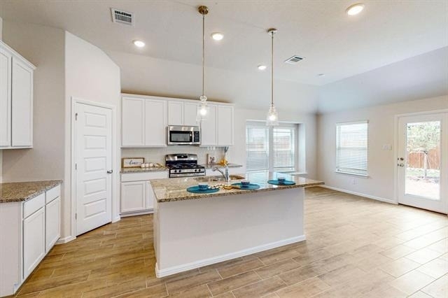 5809 Sandown Drive - Photo 11