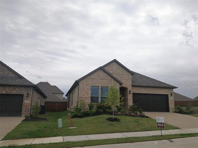 1513 Gallant Fox Drive - Photo 1