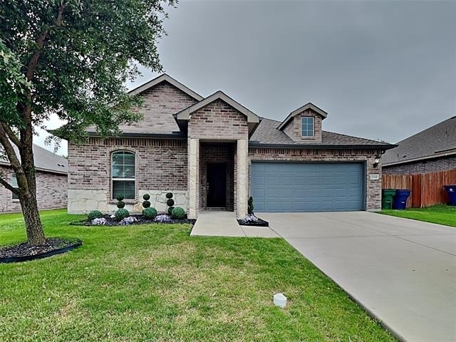 1548 Woodlake Drive - Photo 0