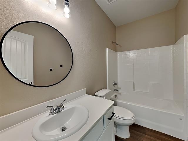 1548 Woodlake Drive - Photo 13