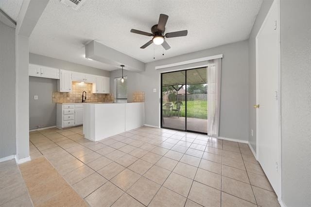3826 Jewel Street - Photo 5