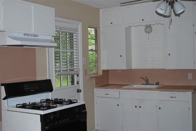 1609 Wayne Street - Photo 1