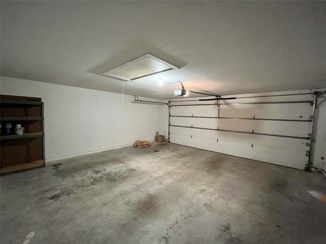 709 Roberts Street - Photo 28