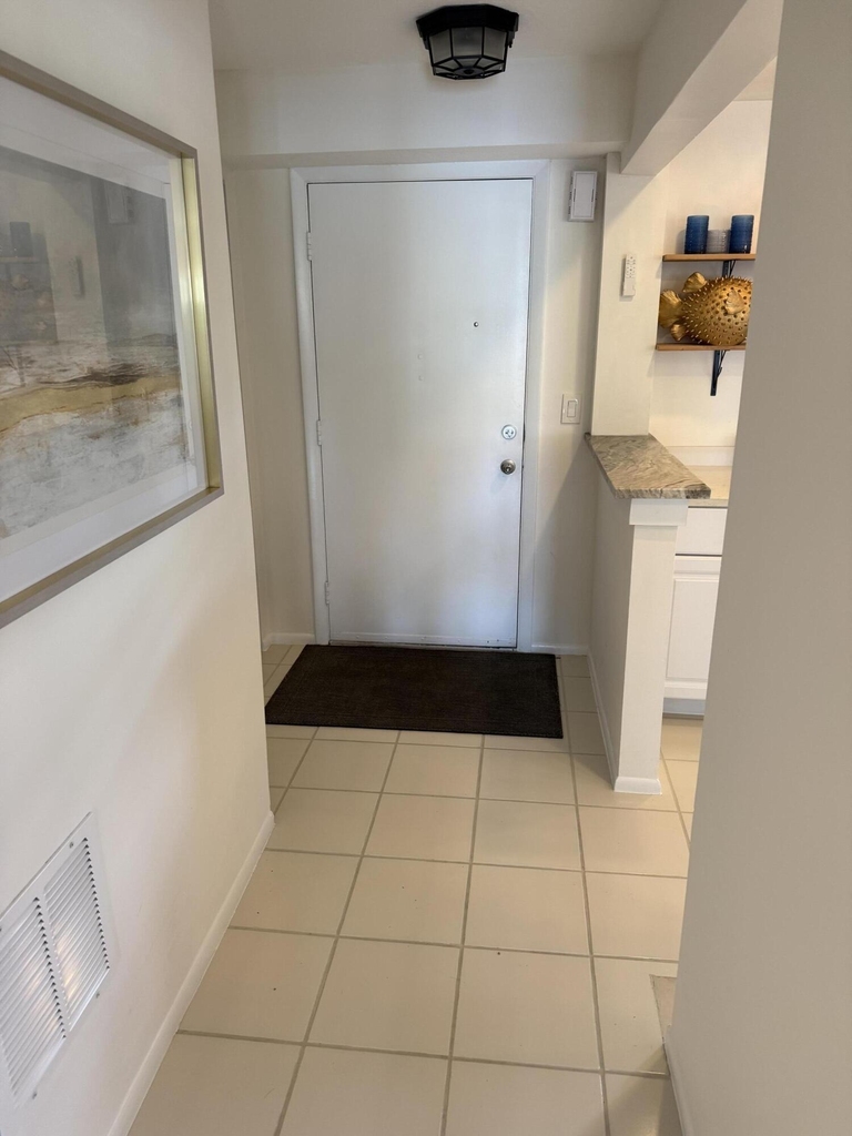 111 Se 3rd Avenue - Photo 4