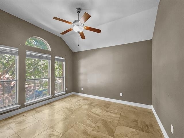 2132 Cliffside Drive - Photo 20
