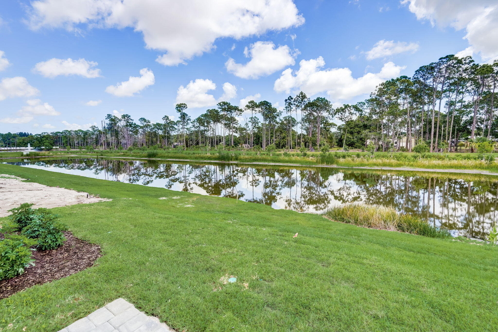 5728 Se Edgewater Circle - Photo 1