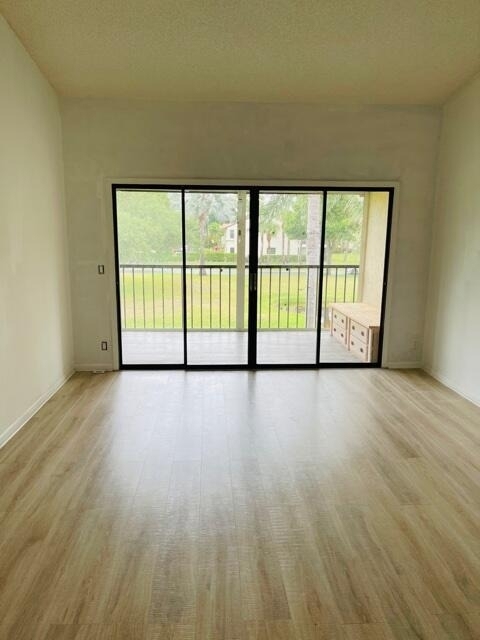 3386 Lucerne Park Drive - Photo 4