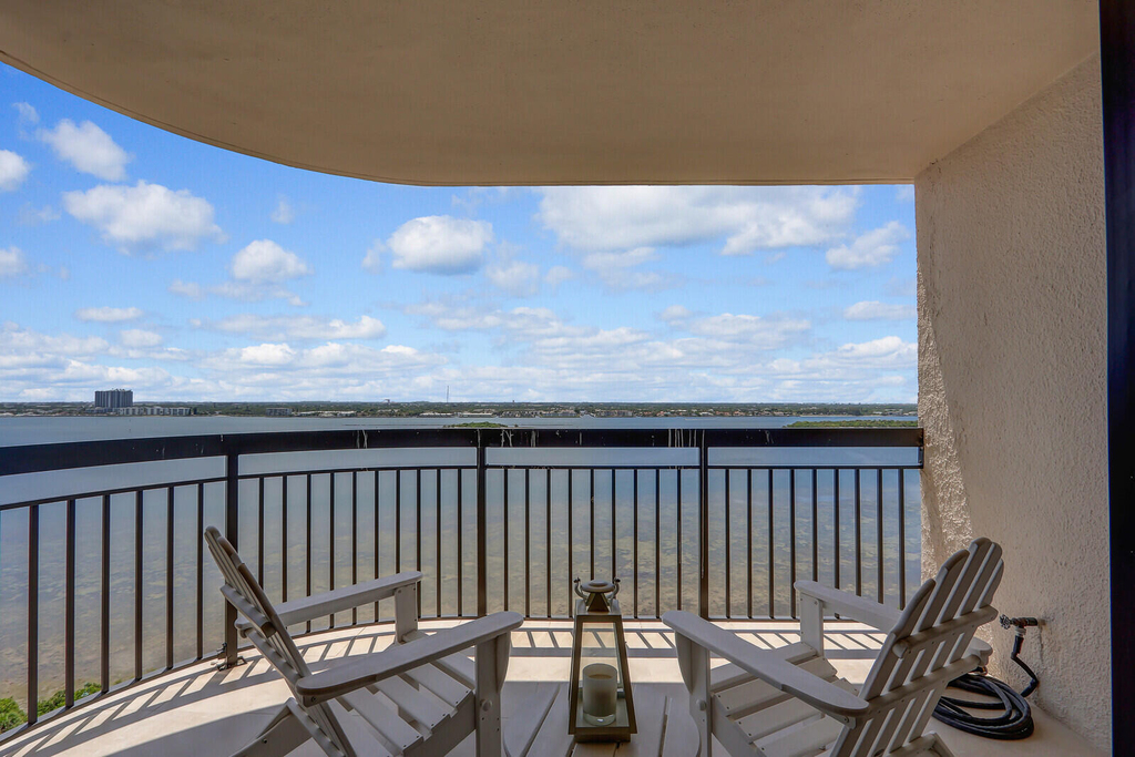 5380 N Ocean Drive - Photo 46