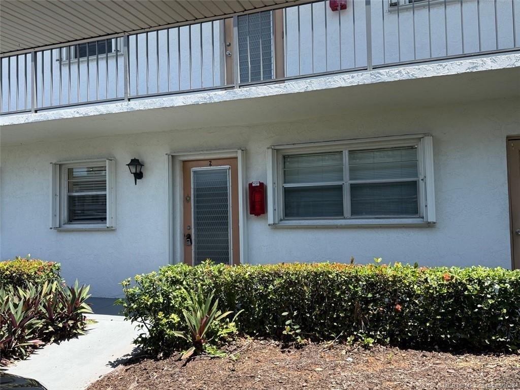 2950 Se Ocean Boulevard - Photo 0