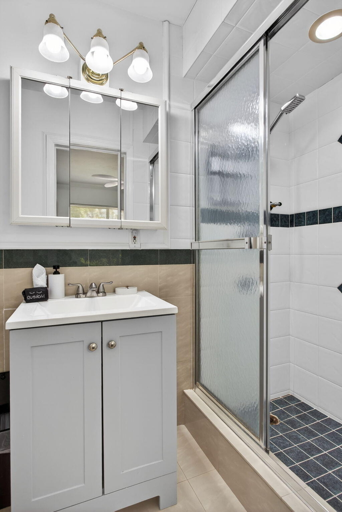 2101 Ne 25th Street - Photo 11