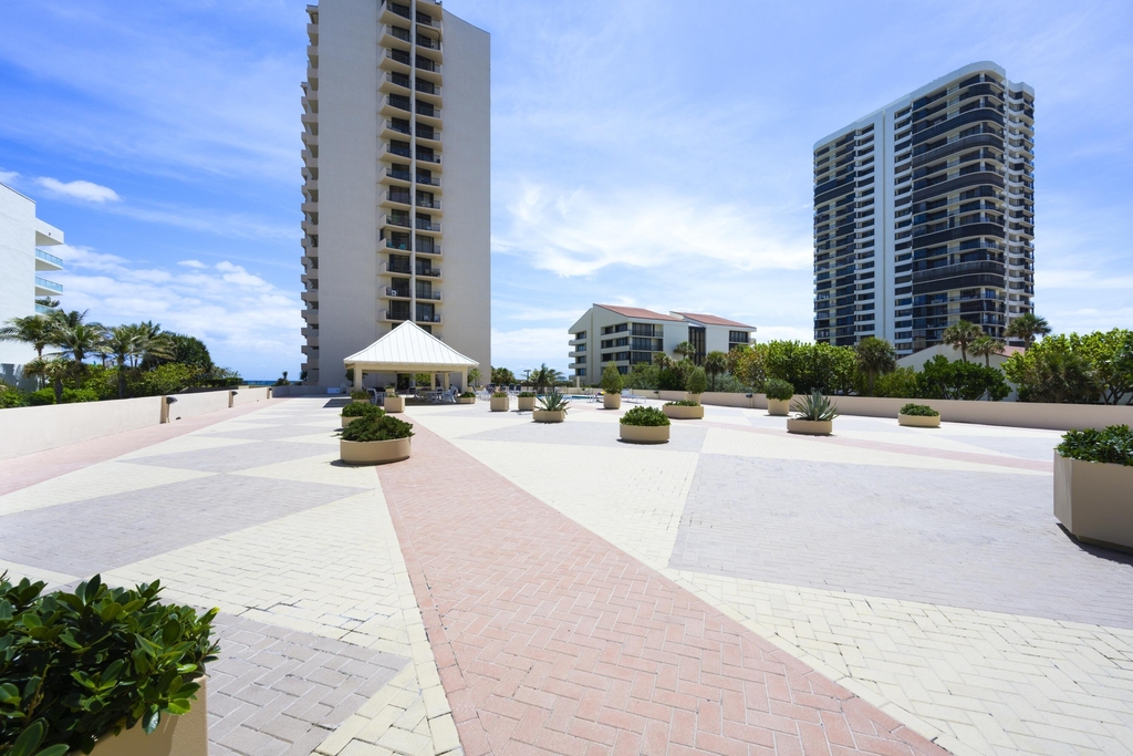 4200 N Ocean Drive - Photo 23