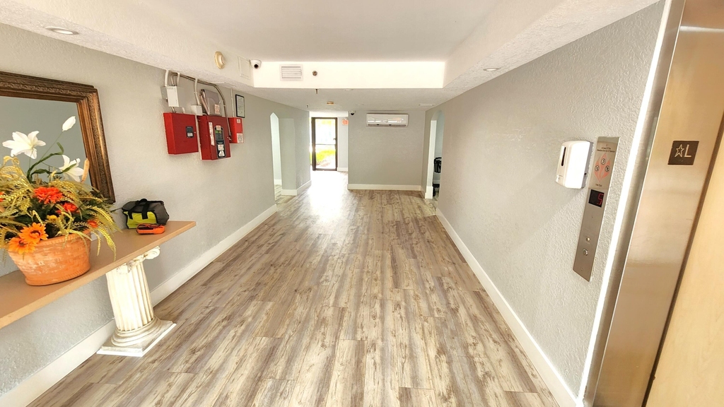 450 Egret Circle - Photo 1