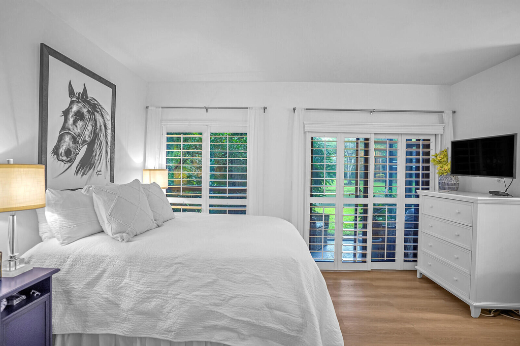 11863 Wimbledon Circle - Photo 2