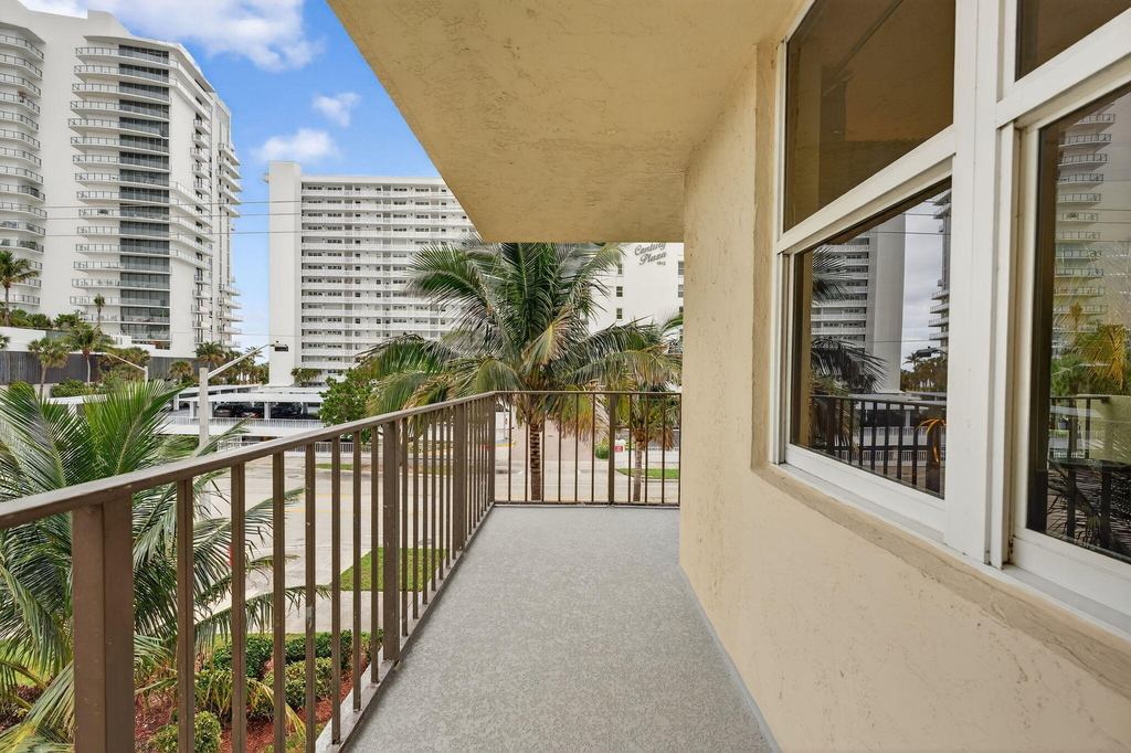 1009 N Ocean Boulevard - Photo 33