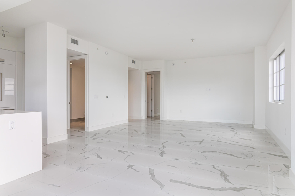 155 E Boca Raton Road - Photo 3