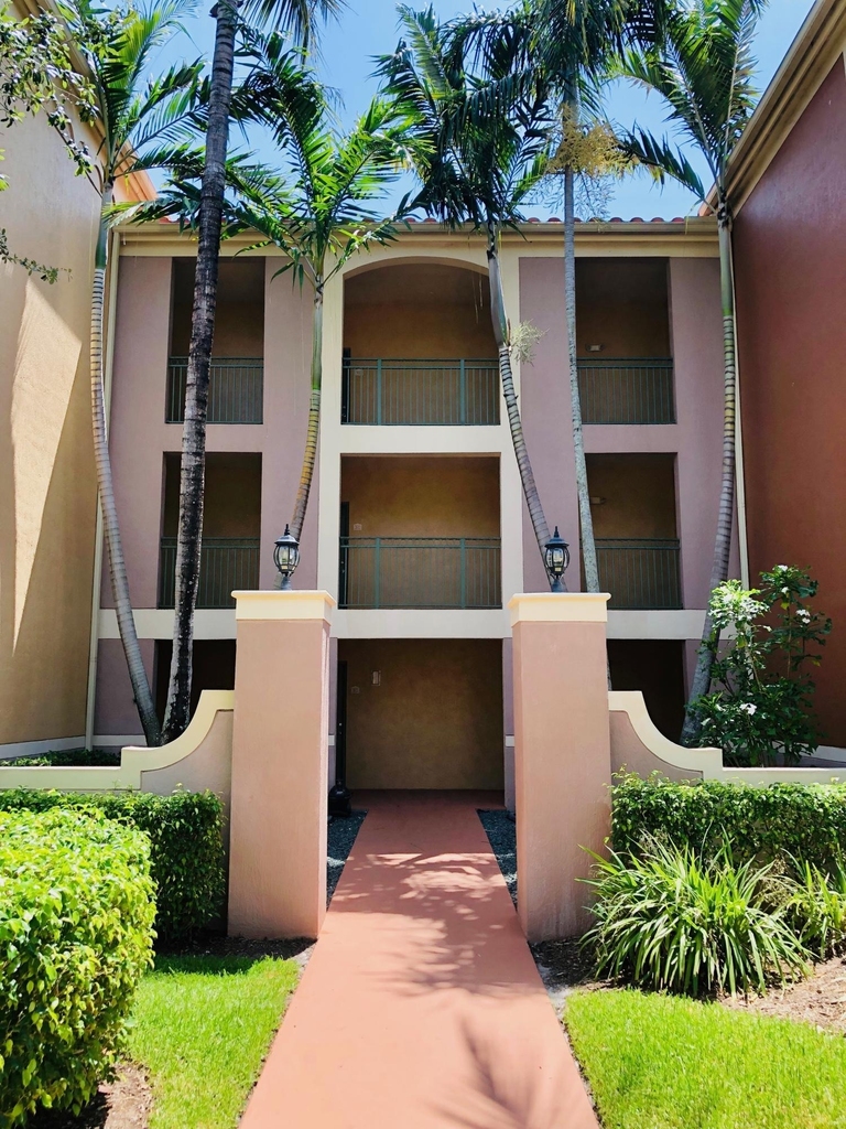 11750 St Andrews Place - Photo 4