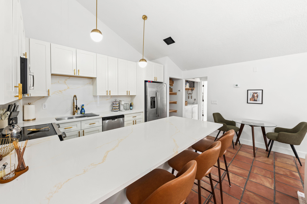 1277 Periwinkle Place - Photo 5