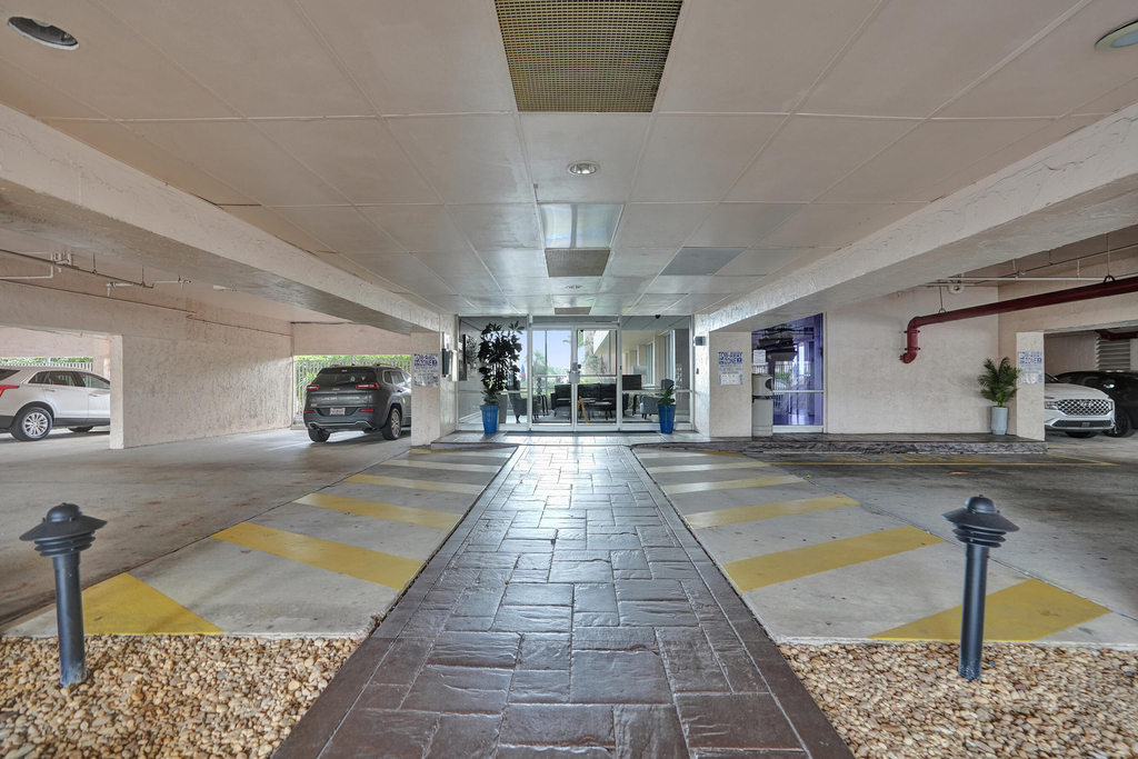 740 S Federal Highway - Photo 30