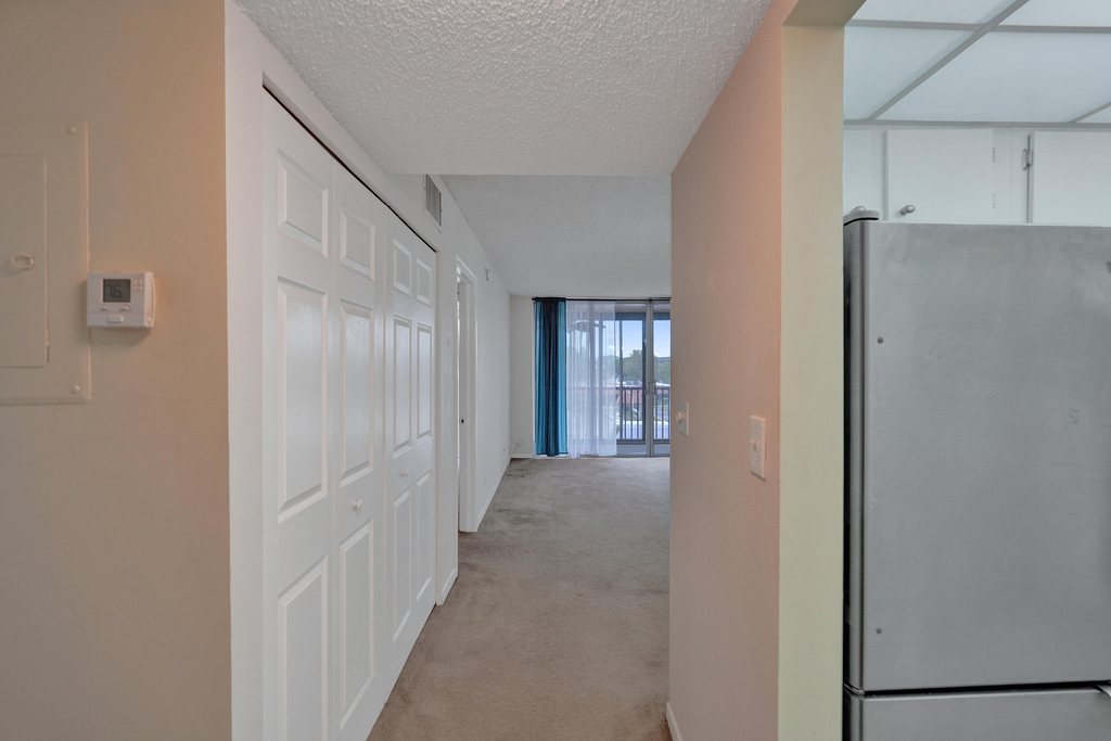 740 S Federal Highway - Photo 6