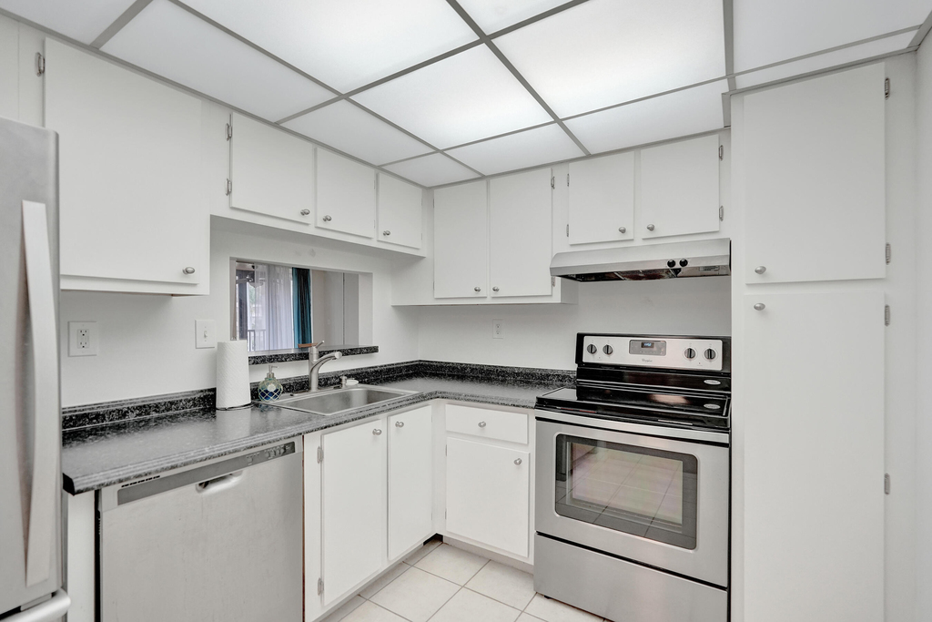740 S Federal Highway - Photo 13
