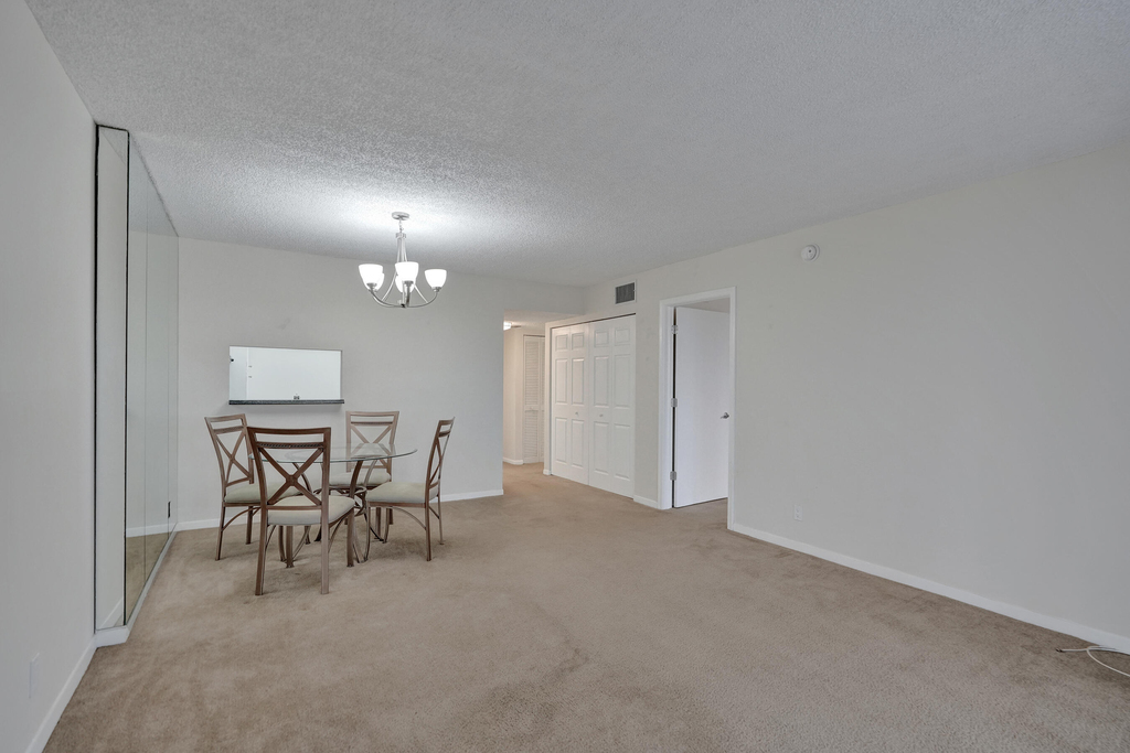 740 S Federal Highway - Photo 9