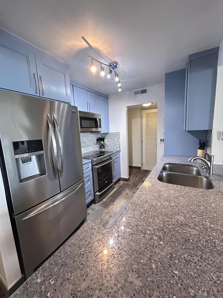 1009 N Ocean Boulevard N - Photo 6