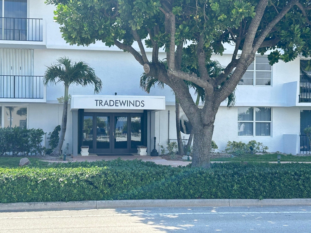 1009 N Ocean Boulevard N - Photo 27