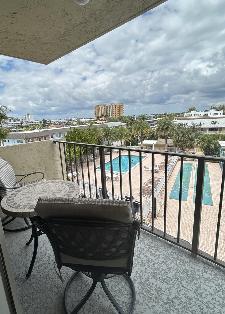 1009 N Ocean Boulevard N - Photo 24