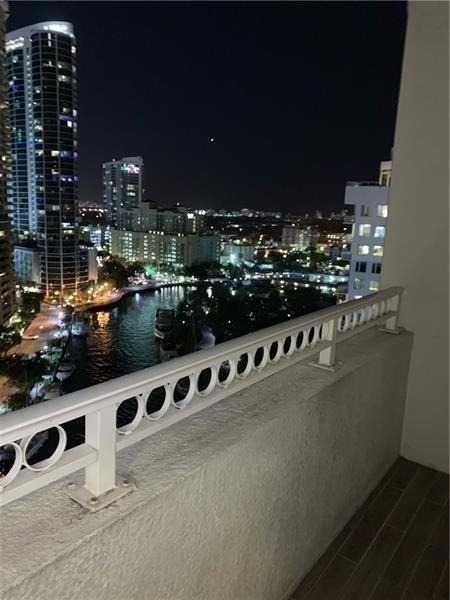 511 Se 5th Avenue - Photo 13
