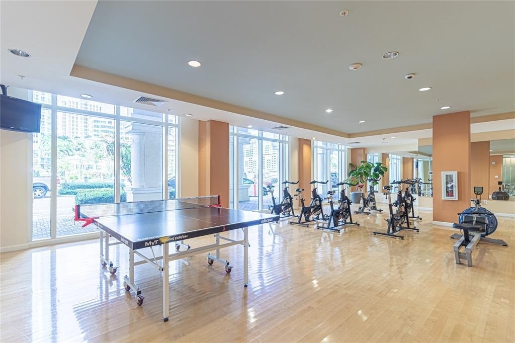 511 Se 5th Avenue - Photo 51