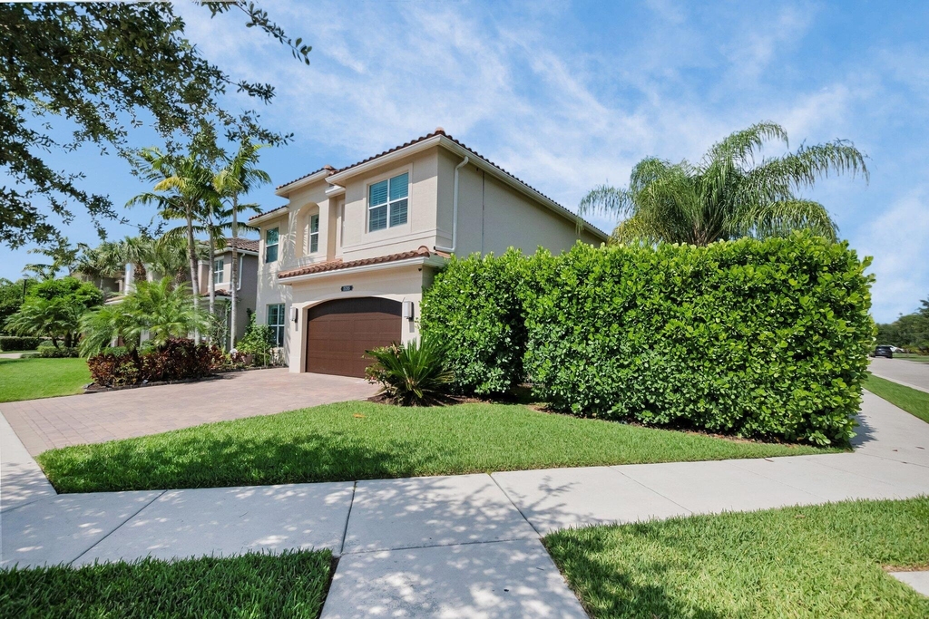 15205 Seaglass Terrace Lane - Photo 2