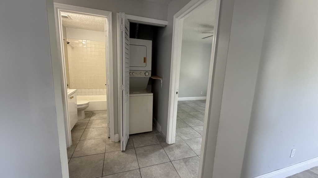 1025 Sw 2nd Court - Photo 7