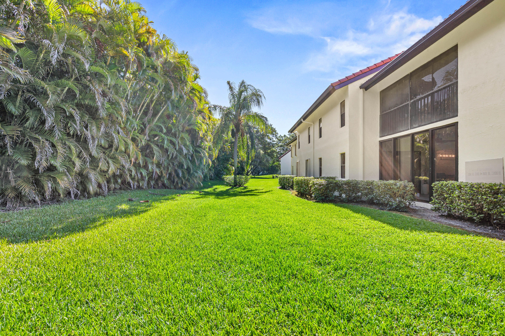 5945 Parkwalk Drive - Photo 2
