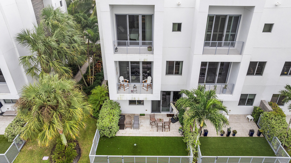 1811 Nw 42nd Drive - Photo 49