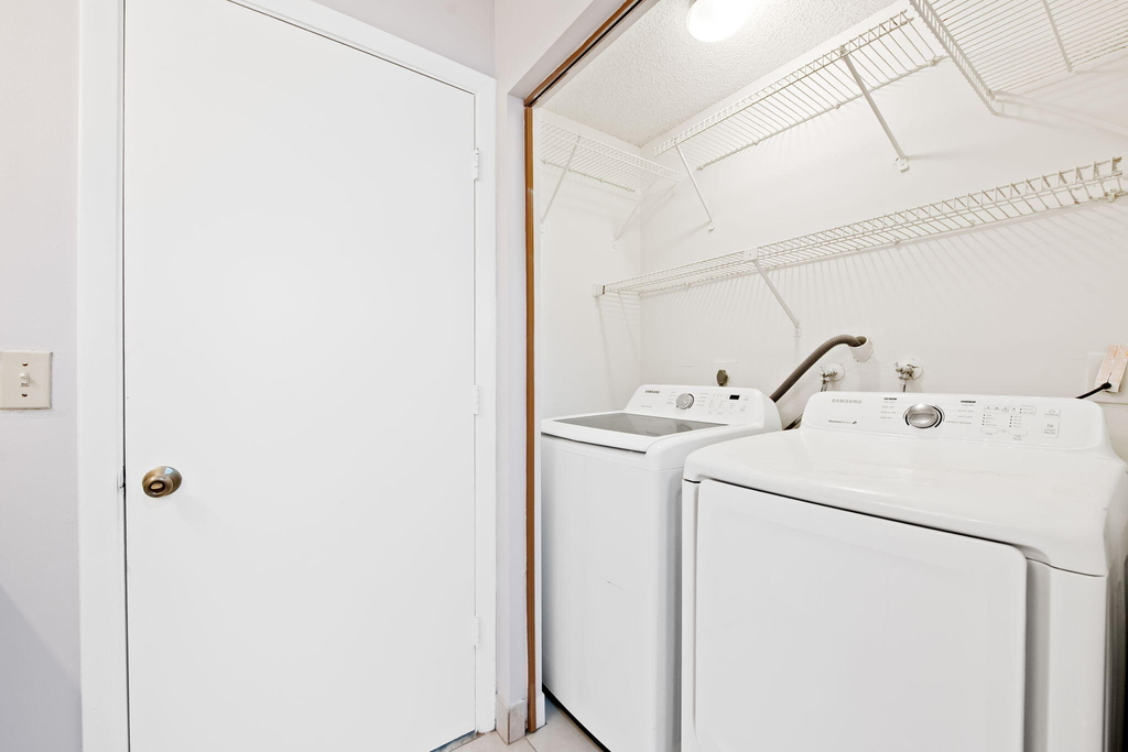 2981 Nw 92nd Avenue - Photo 15