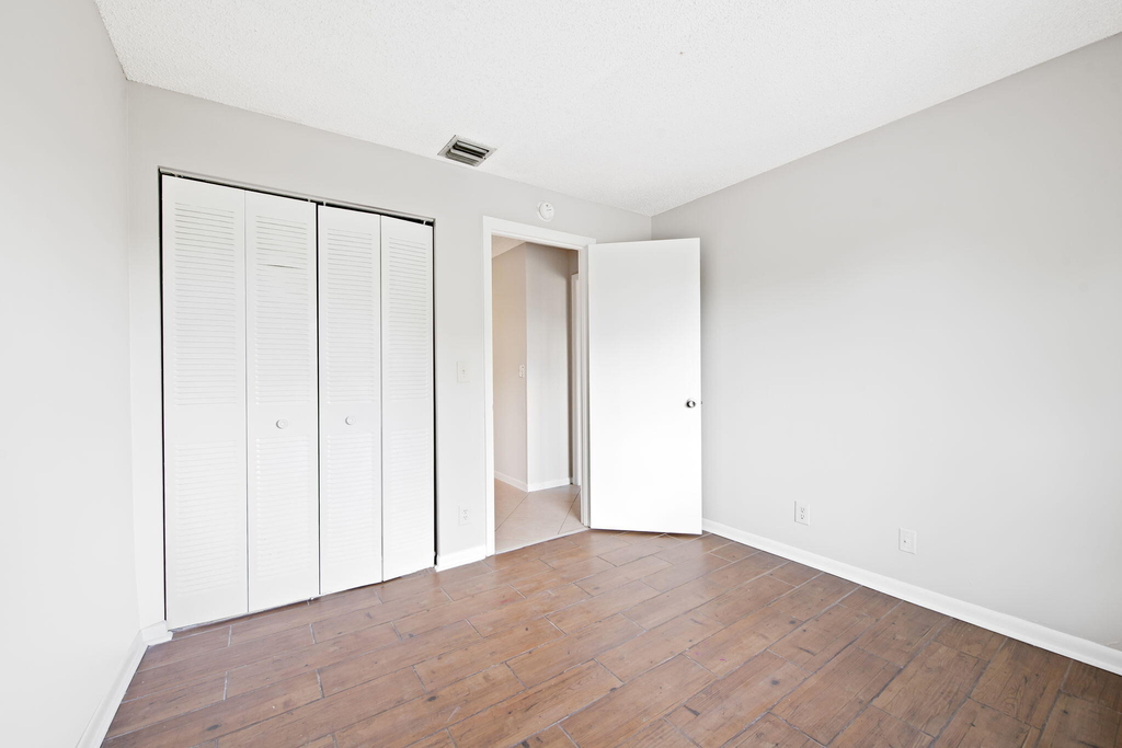 2981 Nw 92nd Avenue - Photo 18