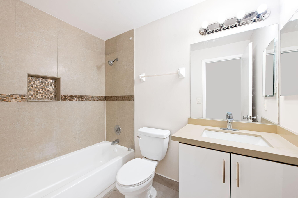 2981 Nw 92nd Avenue - Photo 16
