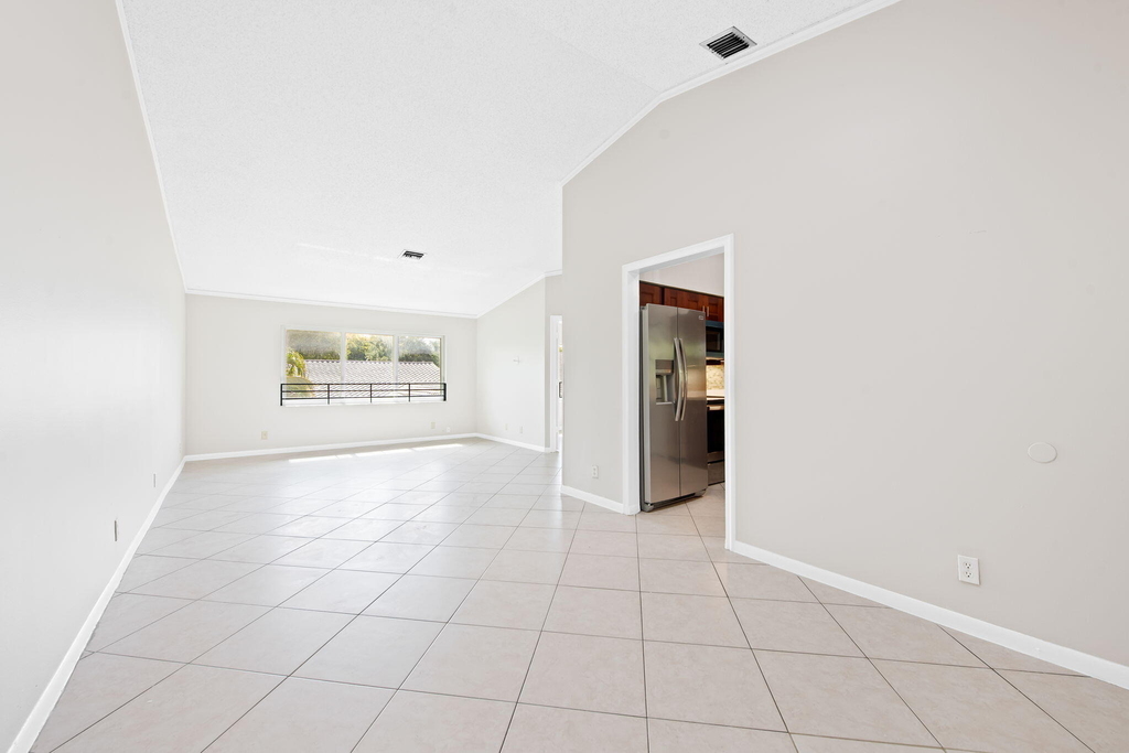 2981 Nw 92nd Avenue - Photo 2