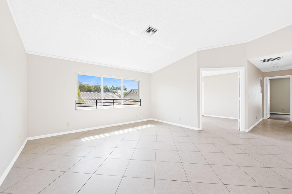 2981 Nw 92nd Avenue - Photo 3