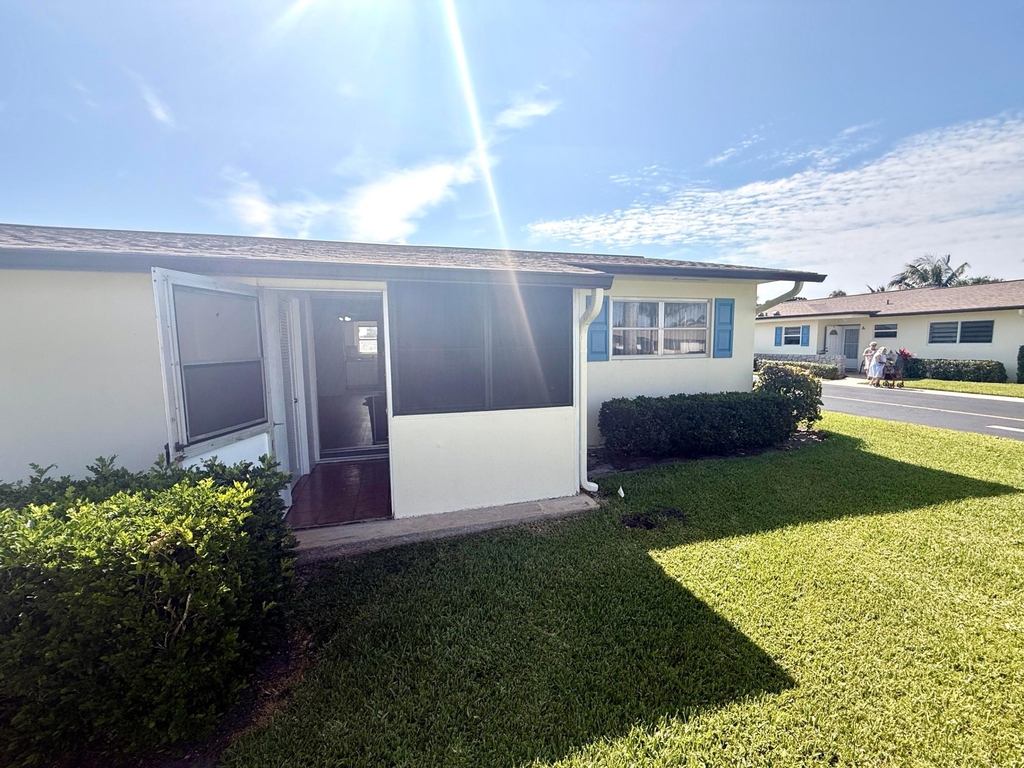 2854 E Crosley Dr Drive E - Photo 13