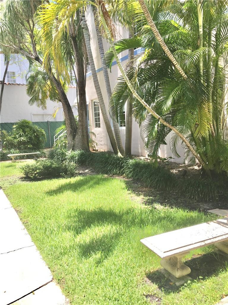 732 Euclid Avenue - Photo 3