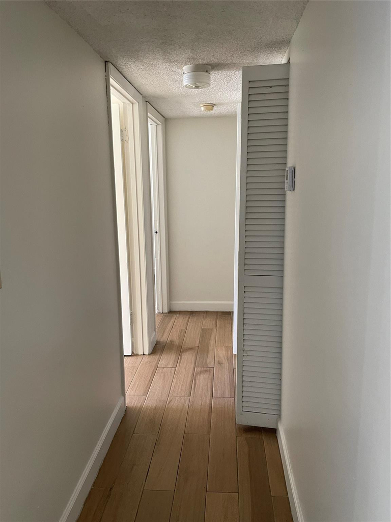 1068 N Benoist Farms Road - Photo 8