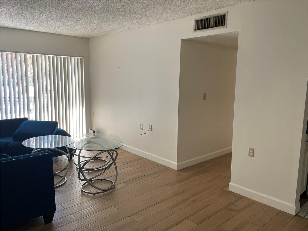 1068 N Benoist Farms Road - Photo 4