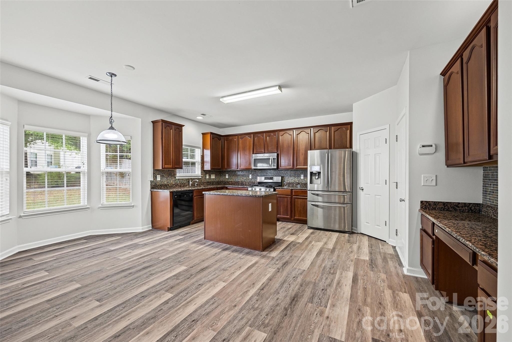 2704 Piersland Drive - Photo 11